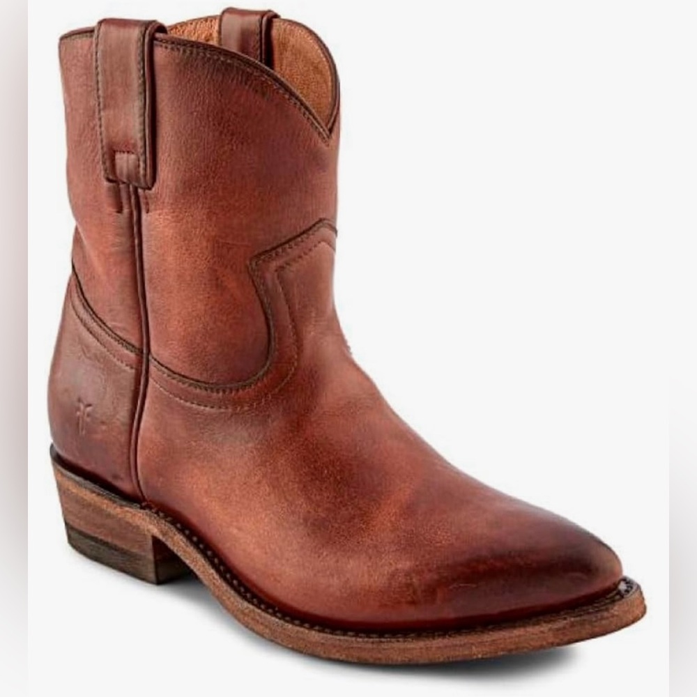 Frye women’s Billy leather cowboy Boots in antique congac